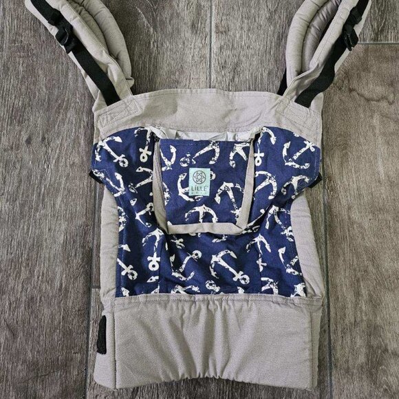 Lillebaby 3 in 1 carrier - Picture 1 of 4